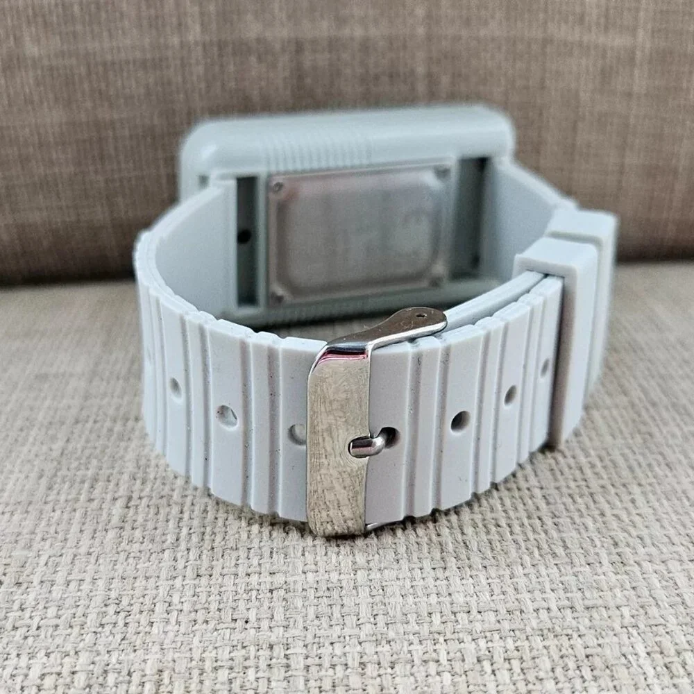 Nintendo Game Boy Wristwatch Ditial Wrist Watch White Rubber Strap Watch - Picture 8 of 13